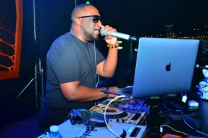 dj