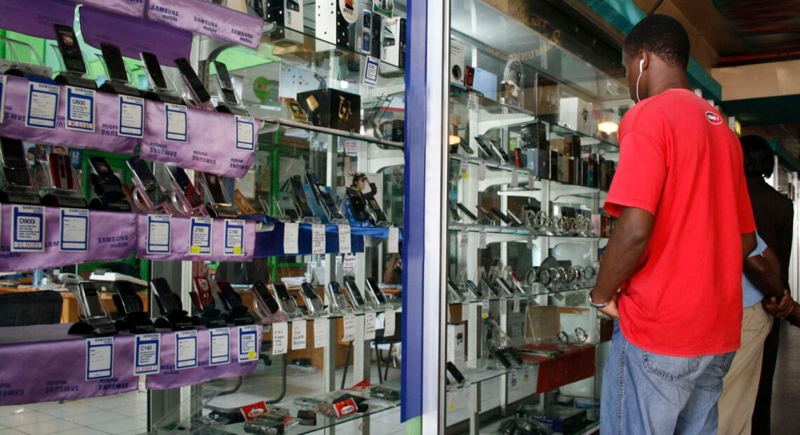 Kenyans Purchased 4.1 Million Smartphones In a 3 Month Period