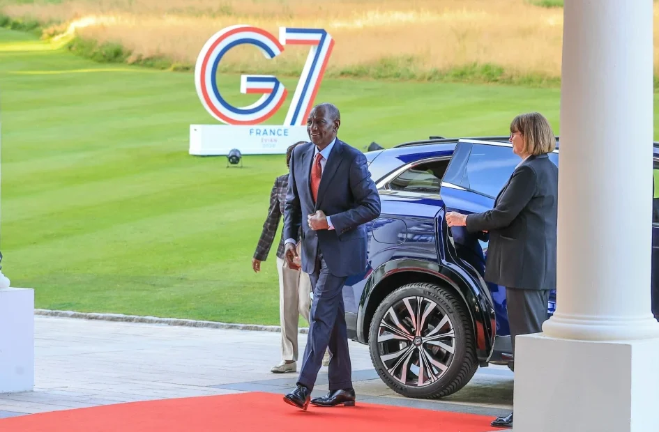 G7
