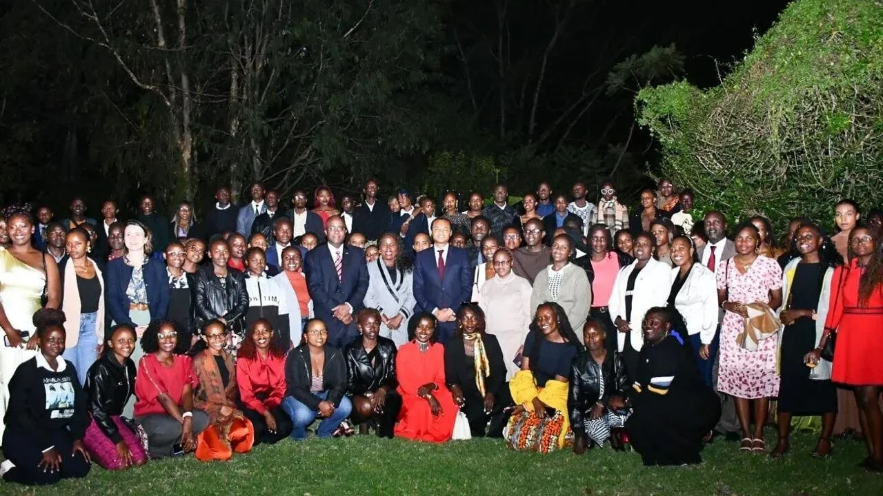 Kenyan language assistants preparing for placements in France