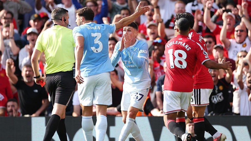 Manchester City Beat Manchester United Despite VAR Drama