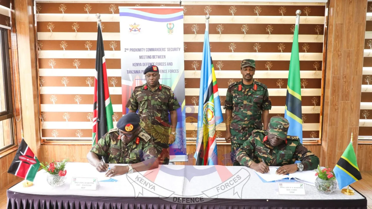 Kenyan and Tanzanian military commanders at border security talks