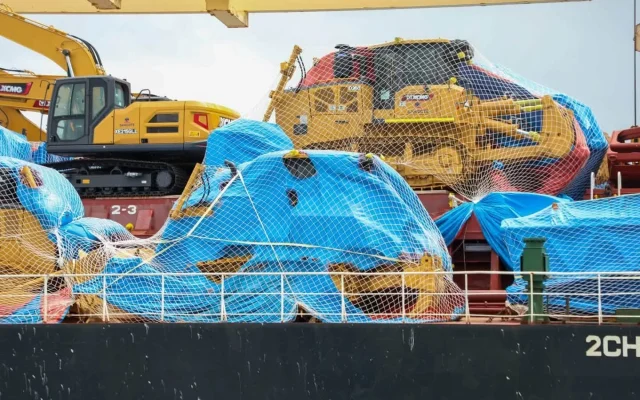 Lamu Port Receives First Machinery Cargo for Sh2 Trillion Dangote Refinery