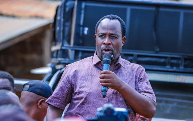 Mogaka Accuses Kibaki, Uhuru Administrations of Blocking Sh1.9bn Kuwait School Funds
