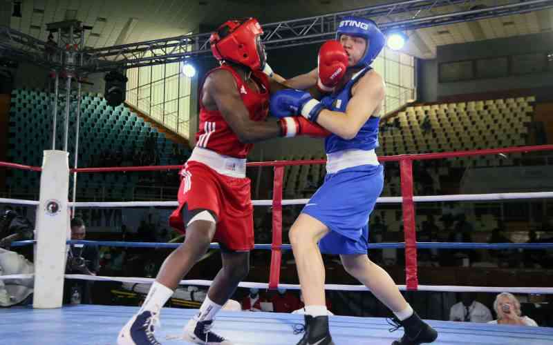 Edwin Okong’o and Elawady Omar boxing at Kasarani