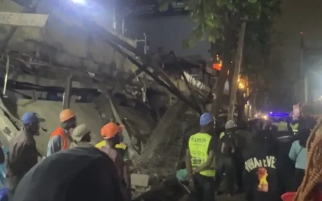 Avenida demolition injures four; all 24 workers accounted for