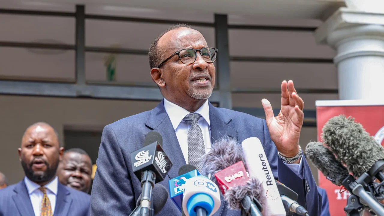 Duale vows tighter Ebola response controls to prevent profiteering
