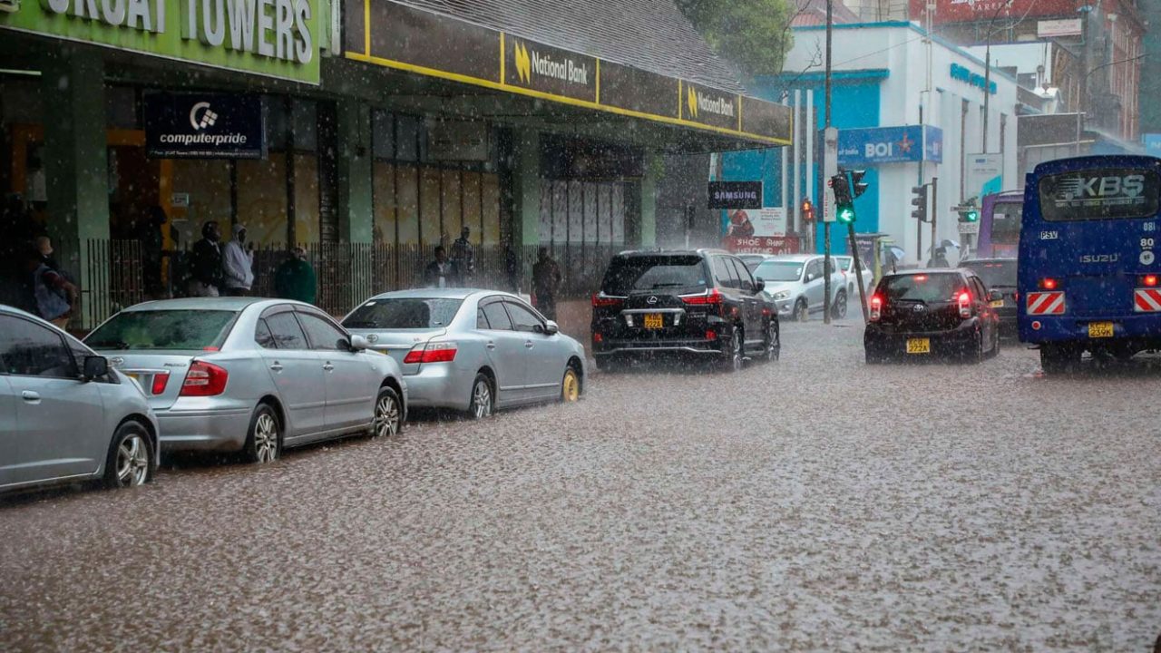 Kenya Met warning flags heavy rain, strong winds and flash flood risks
