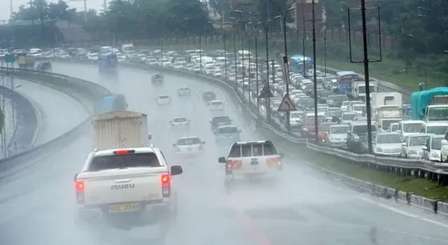 Kenya Rain Forecast Lists Counties Facing Showers as Nairobi Floods Disrupt Travel
