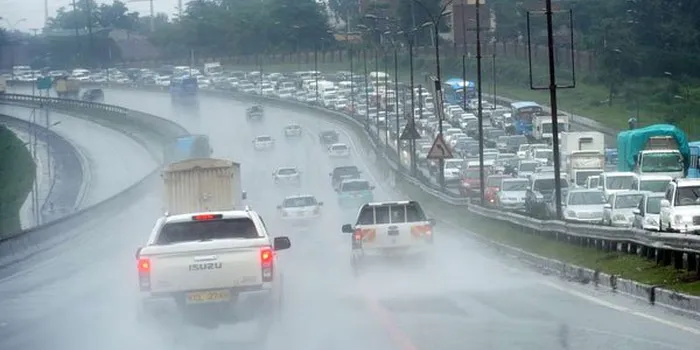 Flooding affecting road travel in Nairobi