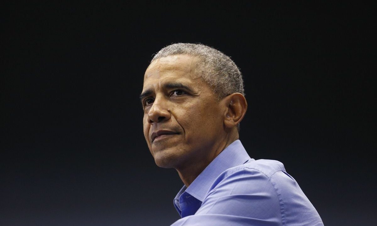 Obama attacks Trump over Iran war and prices ahead of US midterms