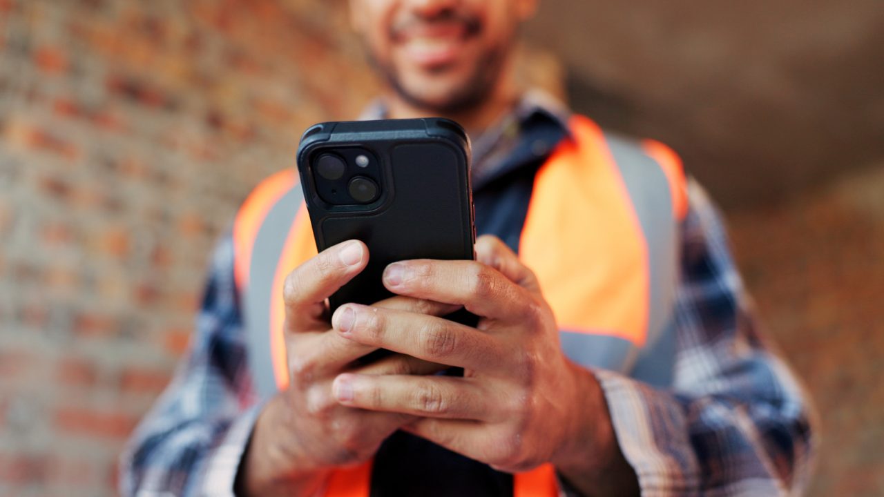 PDF reader on a smartphone