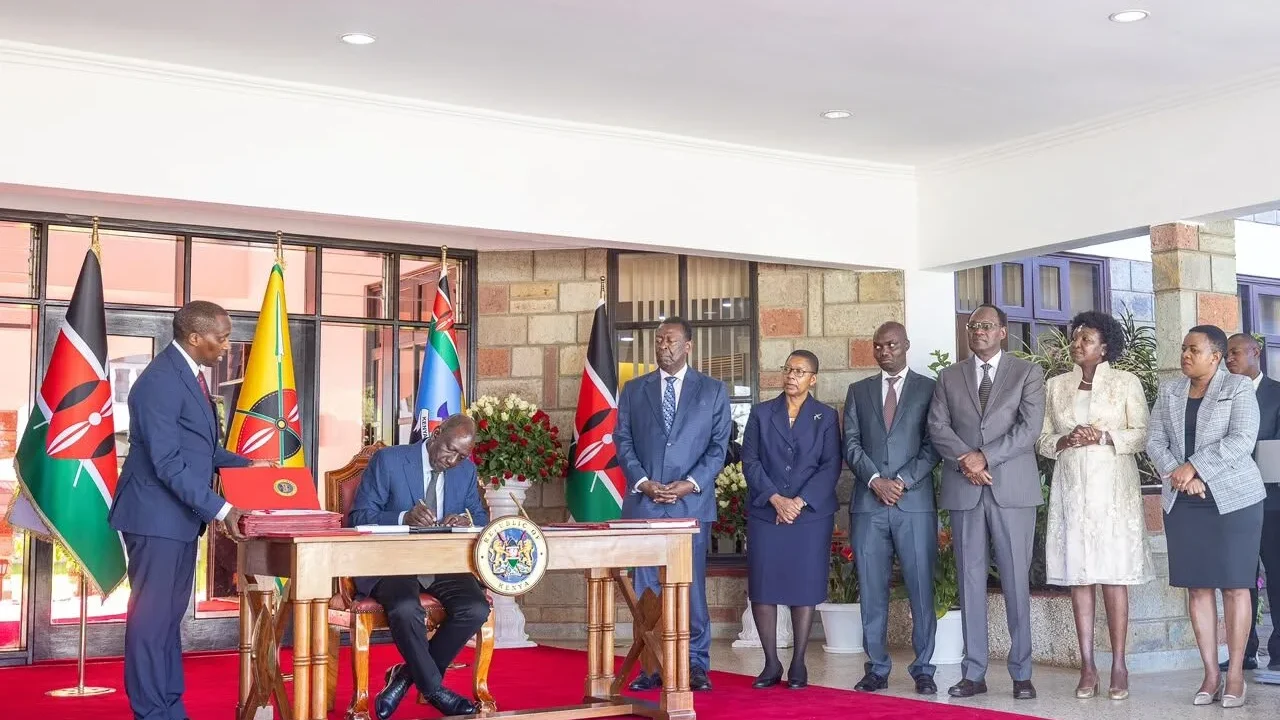 President William Ruto at the petroleum VAT law signing